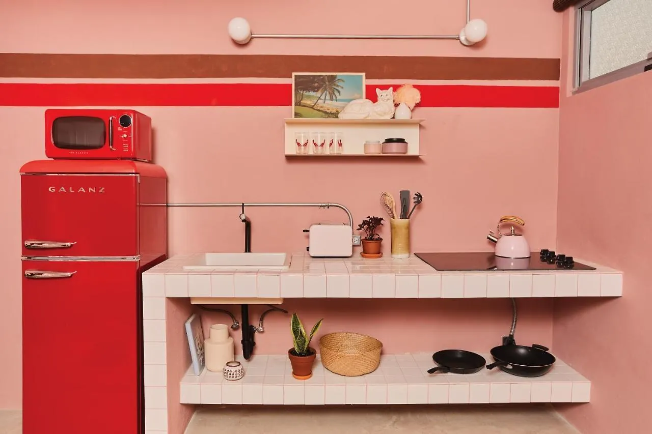 Mood Haus By Dw - 70'S Retro Stays San Juan Apartment